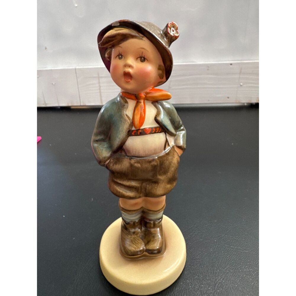 Goebel Hummel "Boy Brother" #95 Figurine